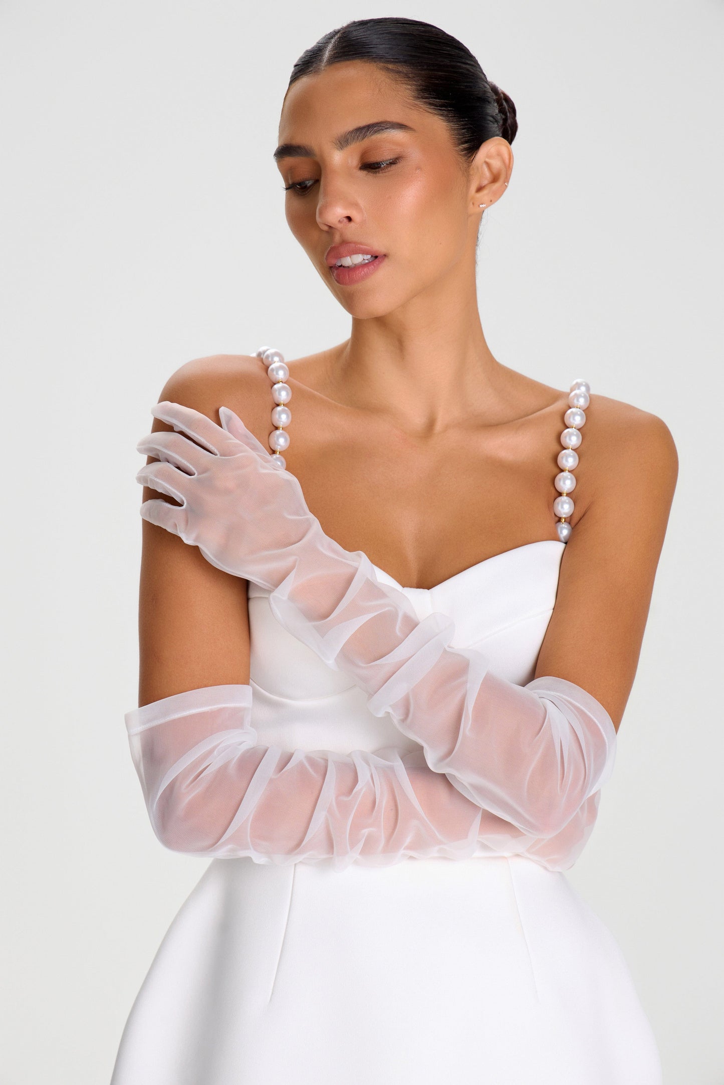 NADINE MERABI ACCESSORIES White / WHITE / One Size Jessica White Gloves