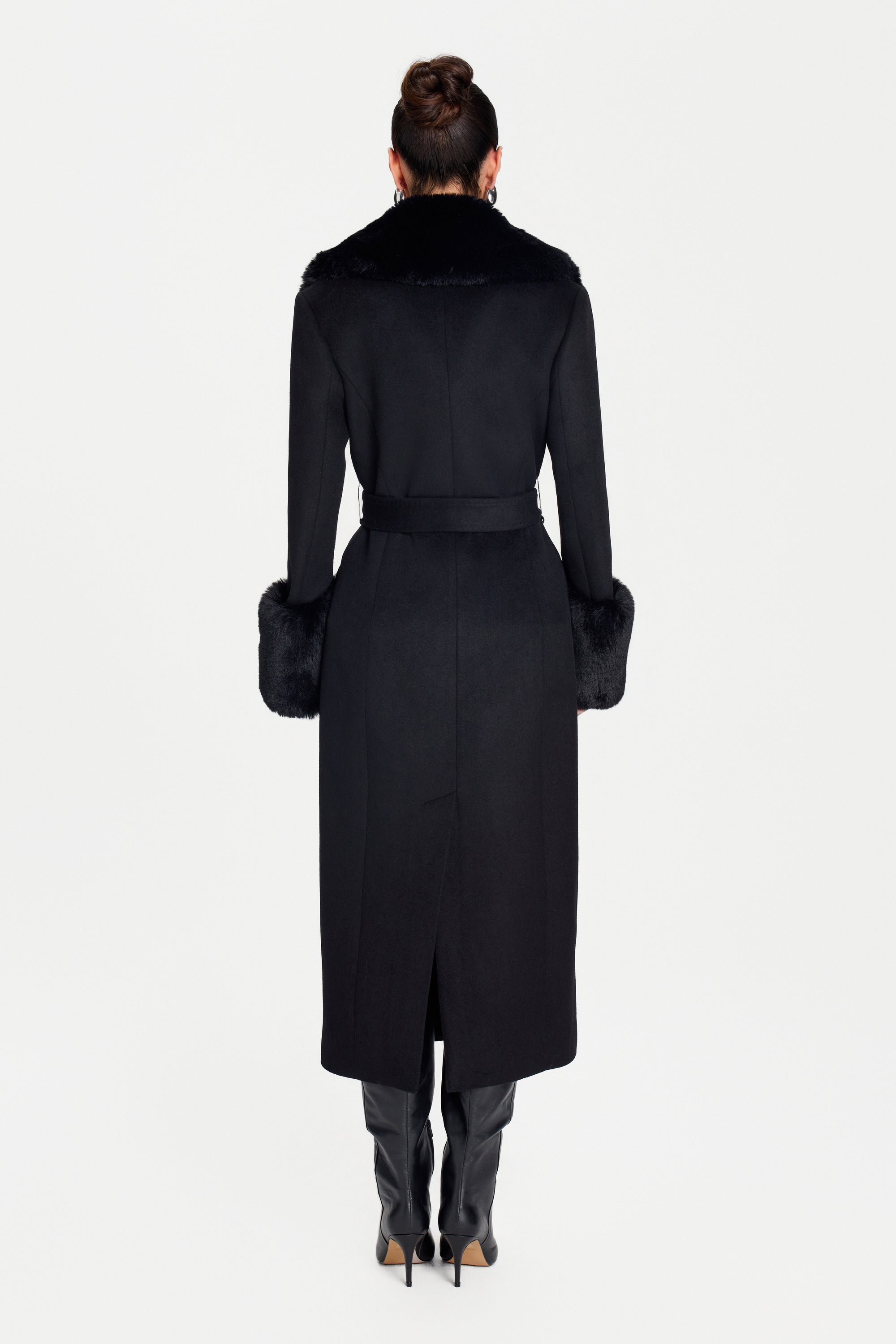ASHLEY BLACK COAT